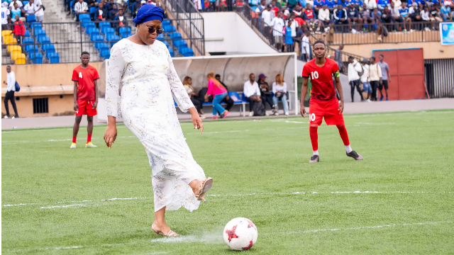 8 mars : Le leadership féminin dans le football 